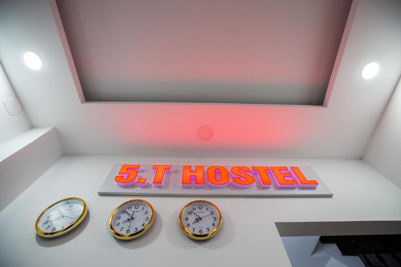5.T Hostel Hue Eksteriør bilde