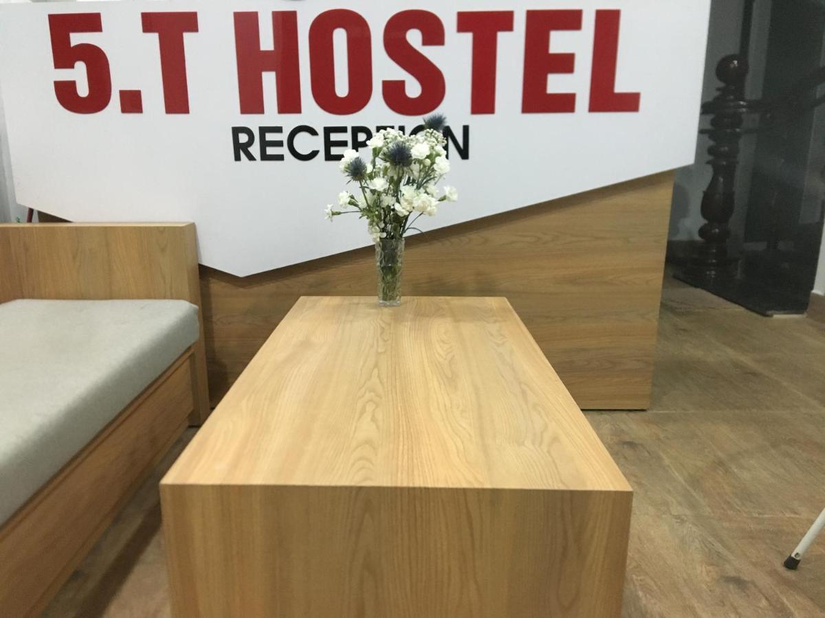5.T Hostel Hue Eksteriør bilde