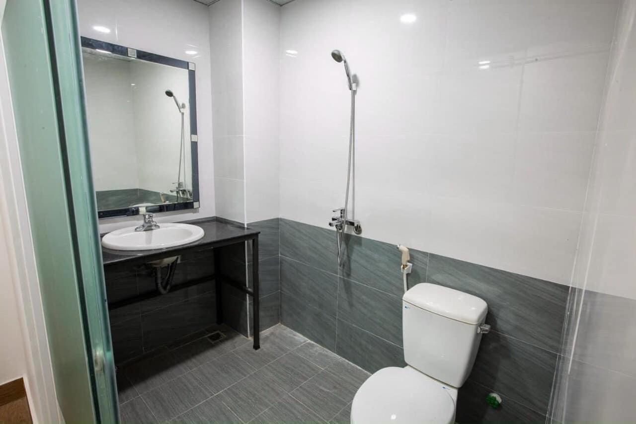 5.T Hostel Hue Eksteriør bilde